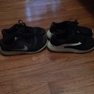 2 pair play tennis shoes, Nike and Athletic Works